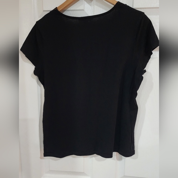 Black t-shirt - Picture 2 of 3